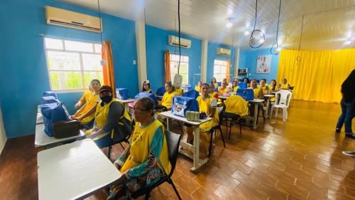 Mais 60 mulheres iniciam cursos no Centro de Costura Dona Cota