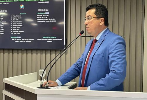 Vereador Fábio Cardoso propõe homenagem ao 20º aniversário do CAPS Adolfo Lourido