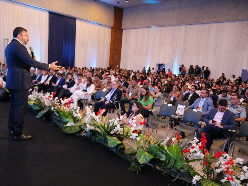 Governador Wilson Lima defende estratégia integrada para avanços na segurança pública durante Fórum Brasileiro Governador Wilson Lima defende estratégia integrada para avanços na segurança pública durante Fórum Brasileiro
