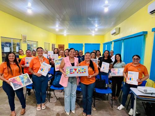 Educação inclusiva em Parintins ganha reforço com formação e kits Lego Braille Bricks