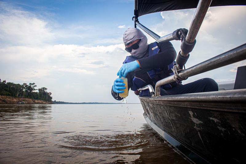 Monitoramento ambiental histórico no Amazonas: UEA lidera estudo de larga escala no rio Madeira Monitoramento ambiental histórico no Amazonas: UEA lidera estudo de larga escala no rio Madeira
