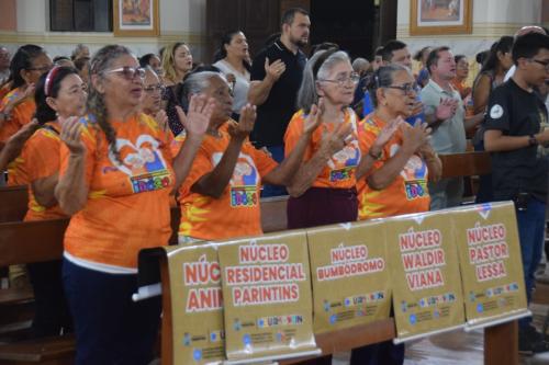 Celebração na Catedral de Parintins marca abertura da Semana do Idoso