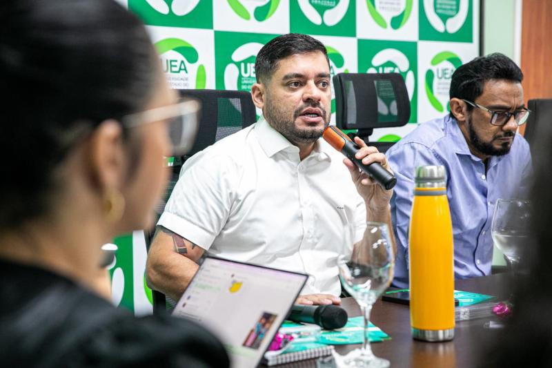 UEA realiza 'Encontro de coordenadores de cursos de graduação' com foco em planejamento e integração UEA realiza 'Encontro de coordenadores de cursos de graduação' com foco em planejamento e integração