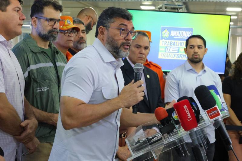 Governador Wilson Lima destaca avanços no combate às queimadas com redução de desmatamento e focos de calor Governador Wilson Lima destaca avanços no combate às queimadas com redução de desmatamento e focos de calor