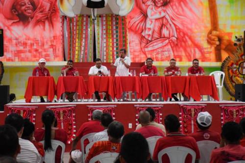 Sócios do Garantido barram políticos com mandato de disputar a presidência do boi na eleição de 2026