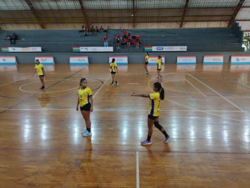 Charles Garcia luta até o fim e busca a prata nos JEBs 2025, em Uberlândia