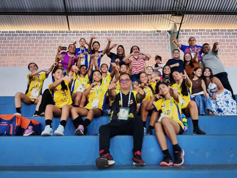 Charles Garcia conquista prata histórica nos Jogos Escolares em Uberlândia MG
