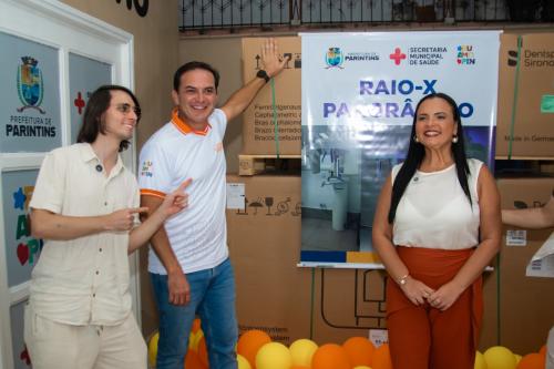 Com deputado Amom Mandel, prefeito Mateus Assayag reinaugura CEO e entrega novo Odontomóvel