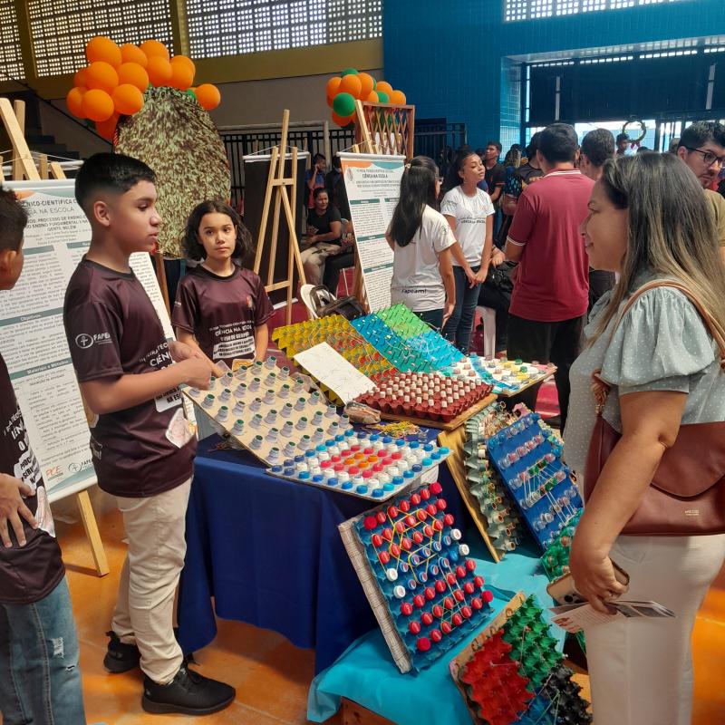 Feira Técnico-Científica: Coordenadoria Regional de Parintins apresentará projetos do Programa Ciência na Escola (PCE) Feira Técnico-Científica: Coordenadoria Regional de Parintins apresentará projetos do Programa Ciência na Escola (PCE)