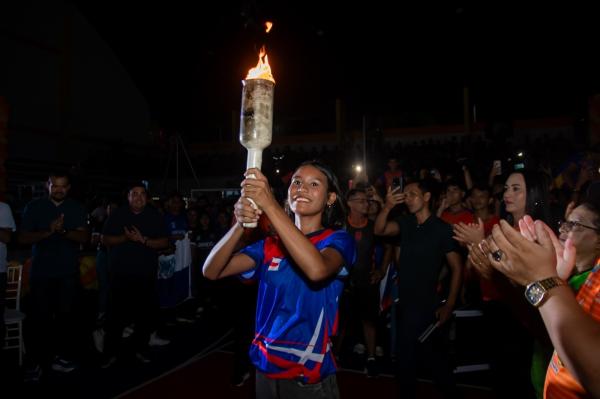 40° Jogos Escolares de Parintins inicia com reconhecimento aos fundadores