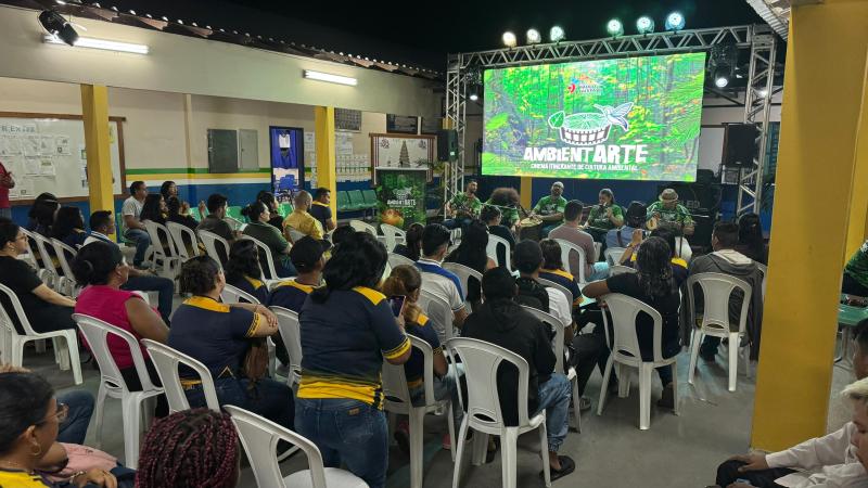 Projeto AmbientArte leva cinema itinerante e ações ambientais a Parintins e impacta mais de 700 pessoas