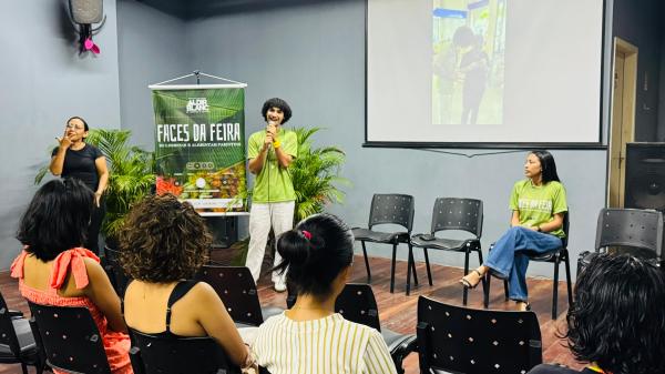 Exposição “Faces da Feira” celebra mulheres que alimentam Parintins e o olhar criativo da juventude