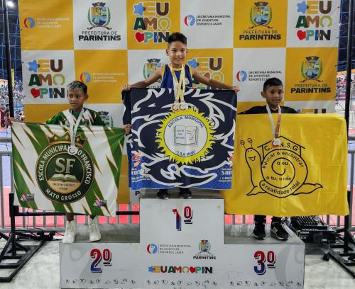 Medalhistas das modalidades individuais sobem ao pódio do 40° Jogos Escolares de Parintins