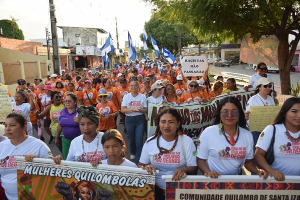 1ª Marcha das Mulheres Negras faz história unindo vozes pela justiça climática e racial