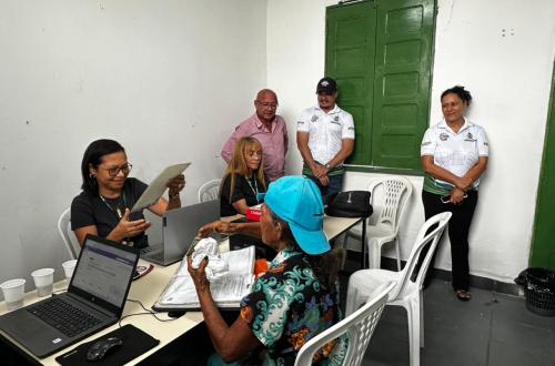 Prefeitura de Parintins e INCRA realizam mutirão do programa Terra Cidadã no Parque de Exposição até 7 de dezembro