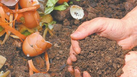 Vereadora Márcia Baranda solicita implantação do Programa Municipal de Compostagem Doméstica em Parintins