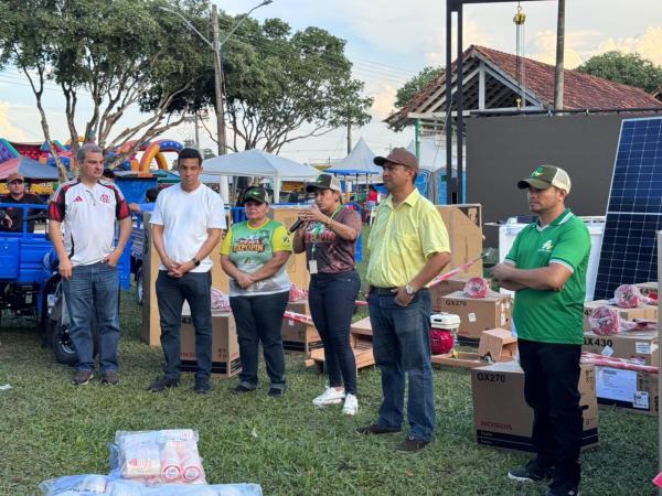 Associação dos Pecuaristas e Prefeitura de Parintins conseguem investimentos de R$ 5,1 milhões em financiamentos durante Expopin 2025