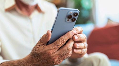 Vereadora Márcia Baranda propõe campanha municipal para combater aumento de golpes financeiros contra idosos em Parintins