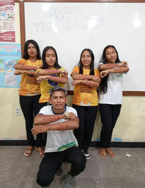 Mais de 250 alunos da rede estadual de Parintins são aprovados no SIS e no Vestibular 2025 da UEA