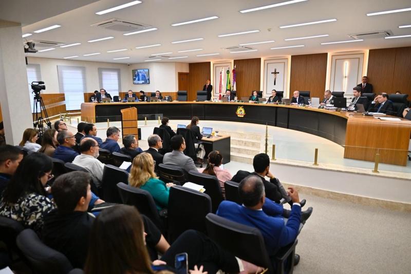 TCE-AM aprova com ressalvas contas de 2023 e 2024 do Governo do Amazonas