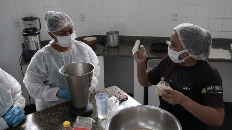 Projeto Padaria Artesanal, do Governo do Amazonas, fecha 2025 com 1.567 alunos certificados