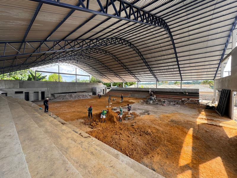 Obras do Ginásio Poliesportivo e da UBS fortalecem o cuidado da gestão municipal com os moradores do Mocambo
