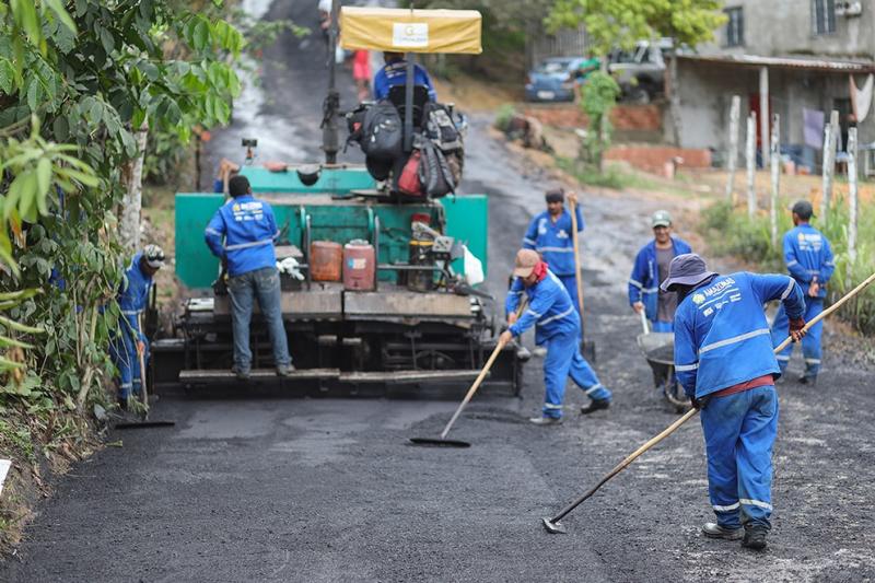 Governo do Estado avança com obras de recuperação viária em Boca do Acre, por meio do Asfalta Amazonas