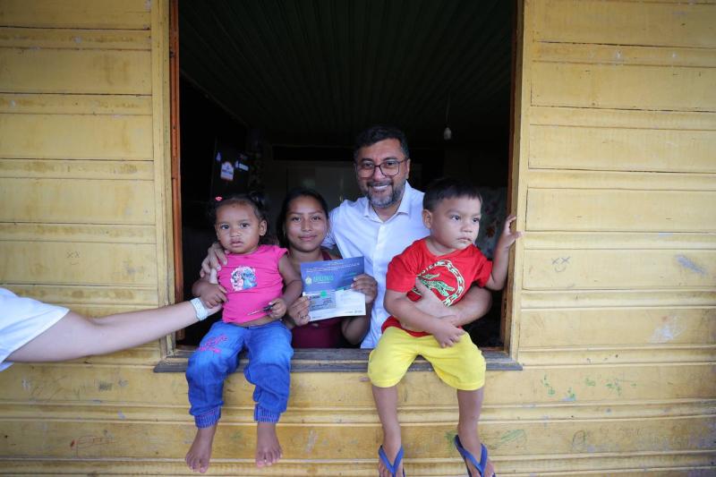 No interior, Governo do Amazonas fortalece setor social com Auxílio Estadual e espaços do Prato Cheio