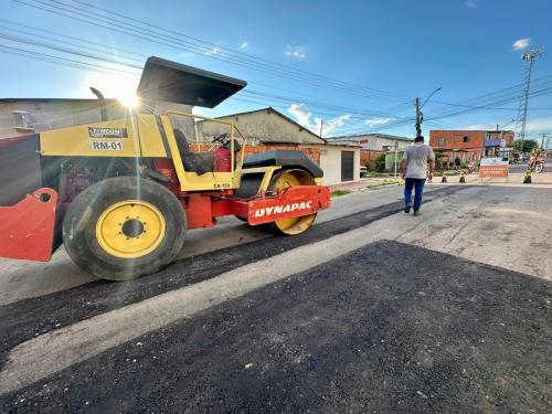 Gestão Mateus Assayag fortalece ações de recuperação asfáltica para mais segurança no trânsito da cidade