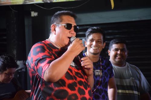 O canto de ouro: Davi Assayag recebe homenagem do Bloco Chitara da Chapada