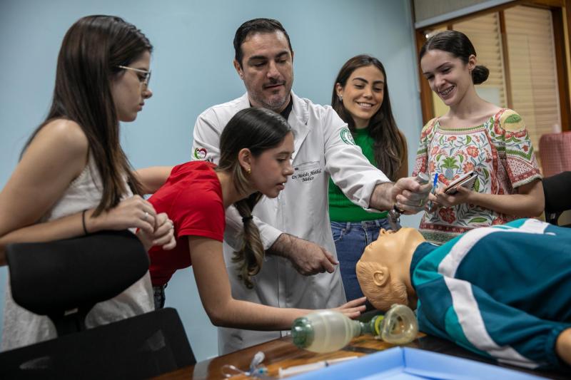 Formação de qualidade: curso de Medicina da UEA obtém nota 3 no Enamed