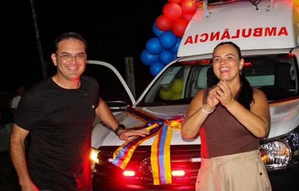 Prefeito Mateus Assayag fecha contrato de R$ 1,34 milhão com a Fundação Getúlio Vargas para realizar concurso público em Parintins