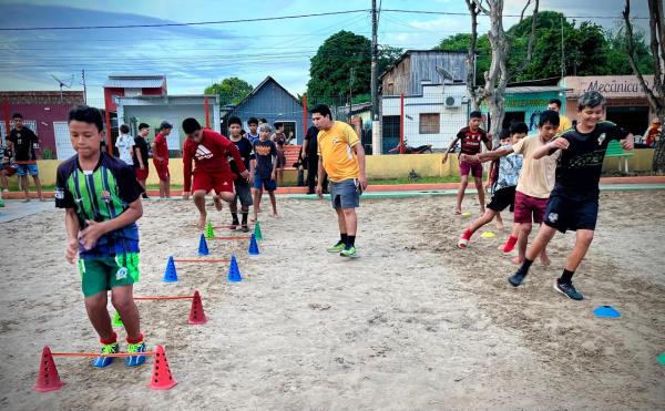 Colônia de Férias promove atividades esportivas e recreativas na Cidade da Criança Pichita Cohen