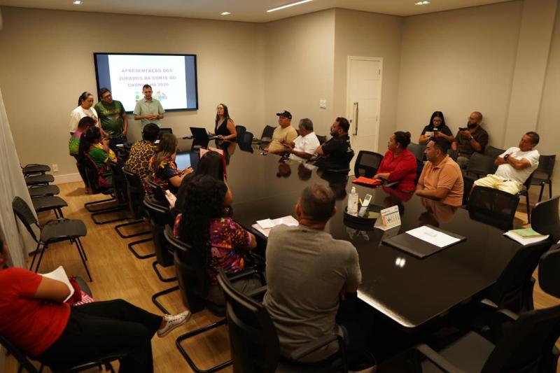 Prefeitura de Parintins apresenta jurados da Corte do Carnailha 2026