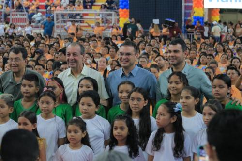 Mateus Assayag reúne Omar, Braga e Saullo em Parintins, enterra rumores de racha e projeta palanque de Lula no Amazonas