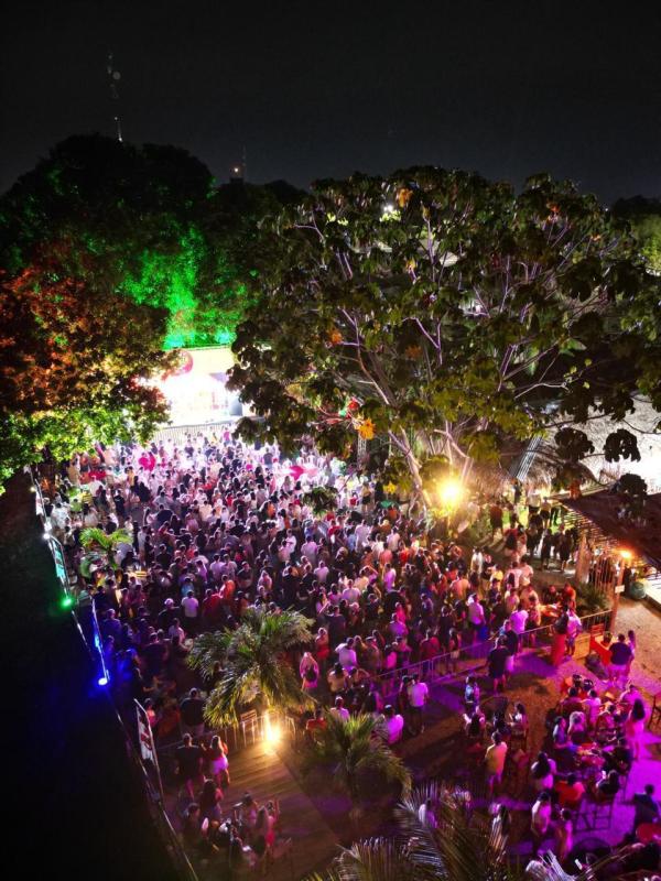 Carnavália Tropical promete agitar Parintins com festa havaiana e música até o amanhecer na Villa Bulcão