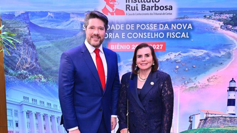 Corregedor do TCE-AM assume Primeira Secretaria do IRB para o biênio 2026-2027