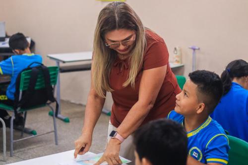 Educação de Parintins é destaque: 182 professores contemplados com premiação do MEC