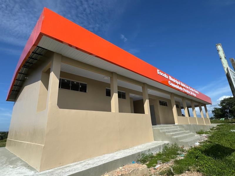 Gestão do prefeito Mateus Assayag inaugura neste sábado duas escolas na zona rural de Parintins