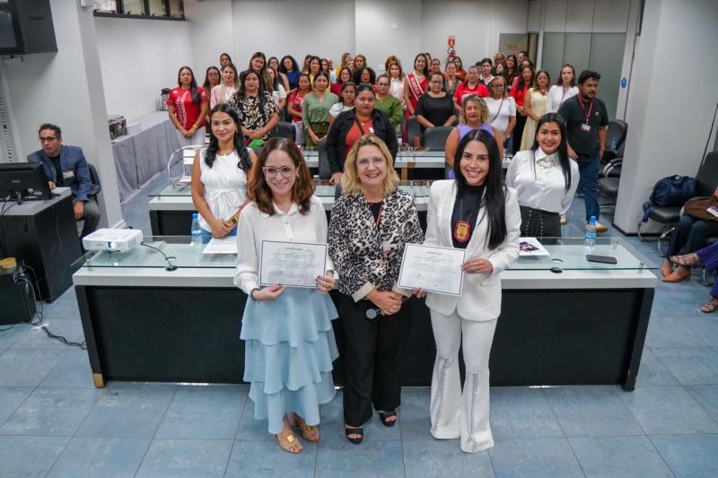 Comissão de Assistência Social da Aleam debate políticas de proteção às mulheres