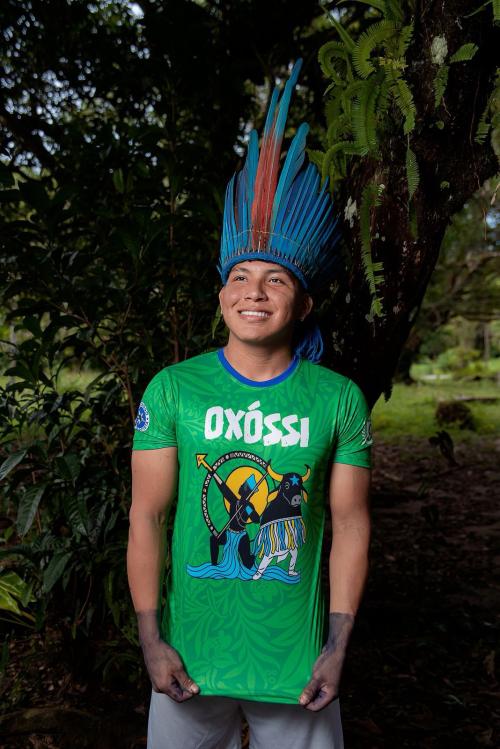 Caprichoso veste seu chão: novas camisas oficiais celebram territórios, orixás e a diversidade azulada de Parintins