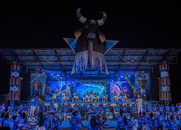 Em noite de toadas, Caprichoso canta novo repertório e sucessos históricos do Festival de Parintins