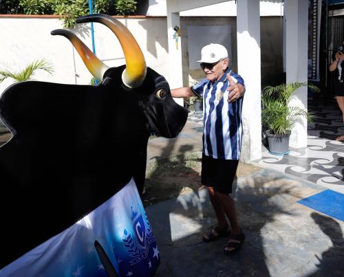 Caprichoso homenageia Zé Maria Pinheiro, o “Foguete da Verdade”, aos 81 anos