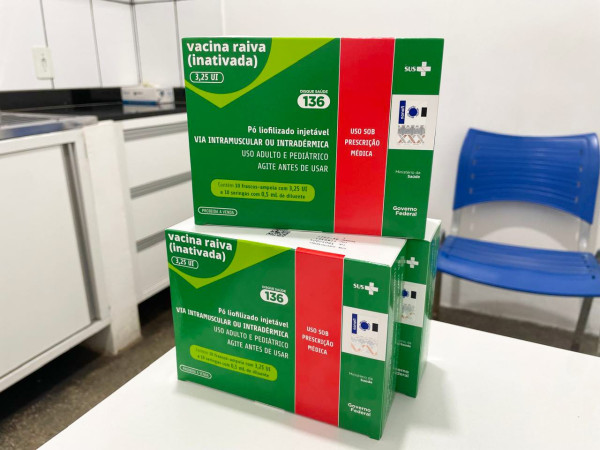 Prefeitura de Parintins recebe novos lotes da vacina contra a raiva humana