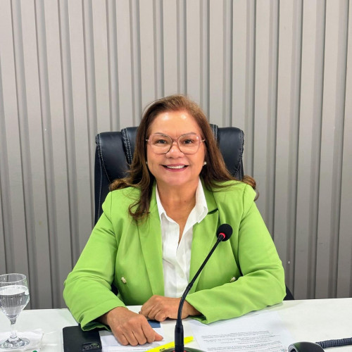 Vereadora Márcia Baranda propõe programa para garantir acesso a medicamentos de alto custo para doenças reumáticas em Parintins
