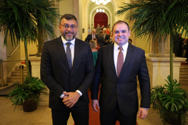 Wilson Lima e Tadeu renunciam no apagar das luzes, e Roberto Cidade assume o Governo do Amazonas