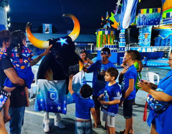 Boi Caprichoso realiza Tarde Alegre Infantil Inclusiva no Curral Zeca Xibelão