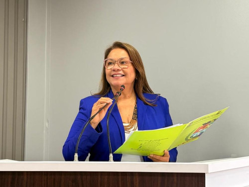 Vereadora Márcia Baranda solicita ampliação de nutricionistas nas Unidades Básicas de Saúde de Parintins