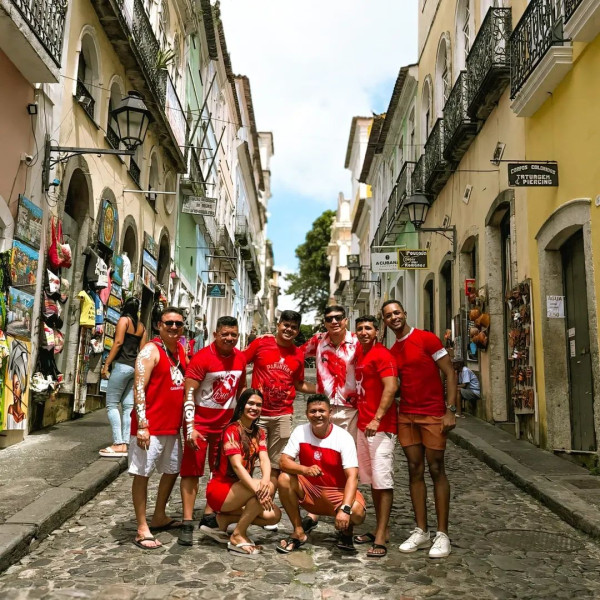 Coreógrafos do Boi-Bumbá Garantido fazem imersão cultural no Balé Folclórico da Bahia