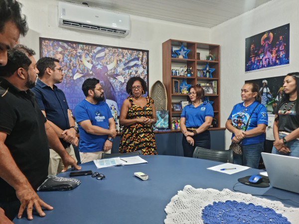 Boi Caprichoso recebe secretária do MinC e fortalece articulação por políticas culturais